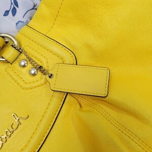 Coach Ashley Sunflower Yellow Womens Satchel with Original Hang Tag
